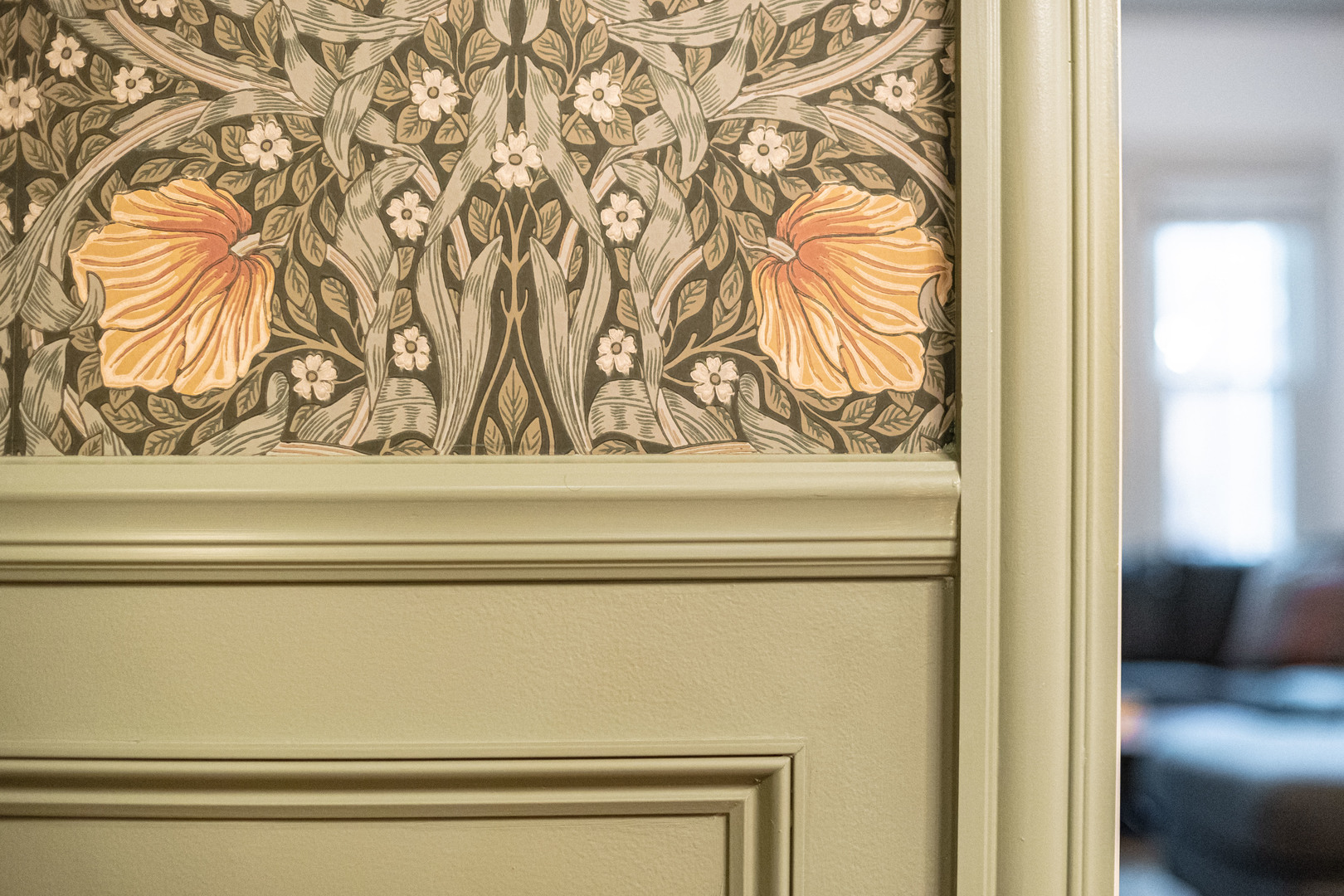 1443 W Catalpa Avenue, Chicago, IL 60640