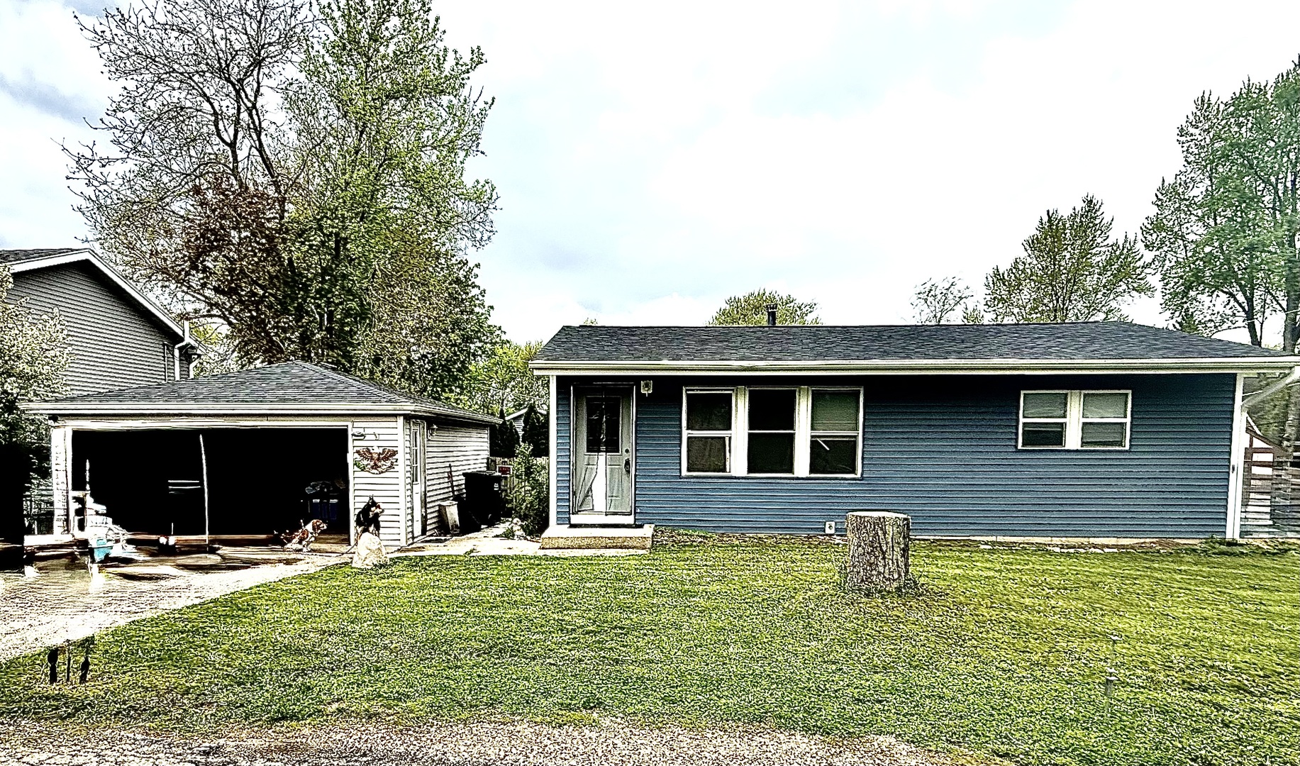 407 Santa Barbara Road, Lakemoor, IL 60051