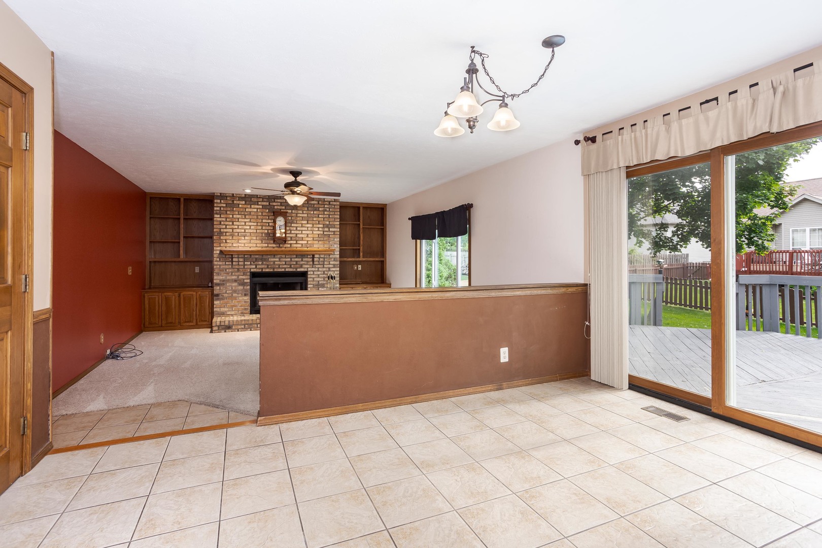 2605 Keystone Road, Bloomington, IL 61704