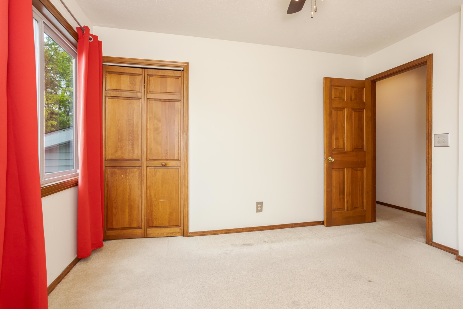 2605 Keystone Road, Bloomington, IL 61704