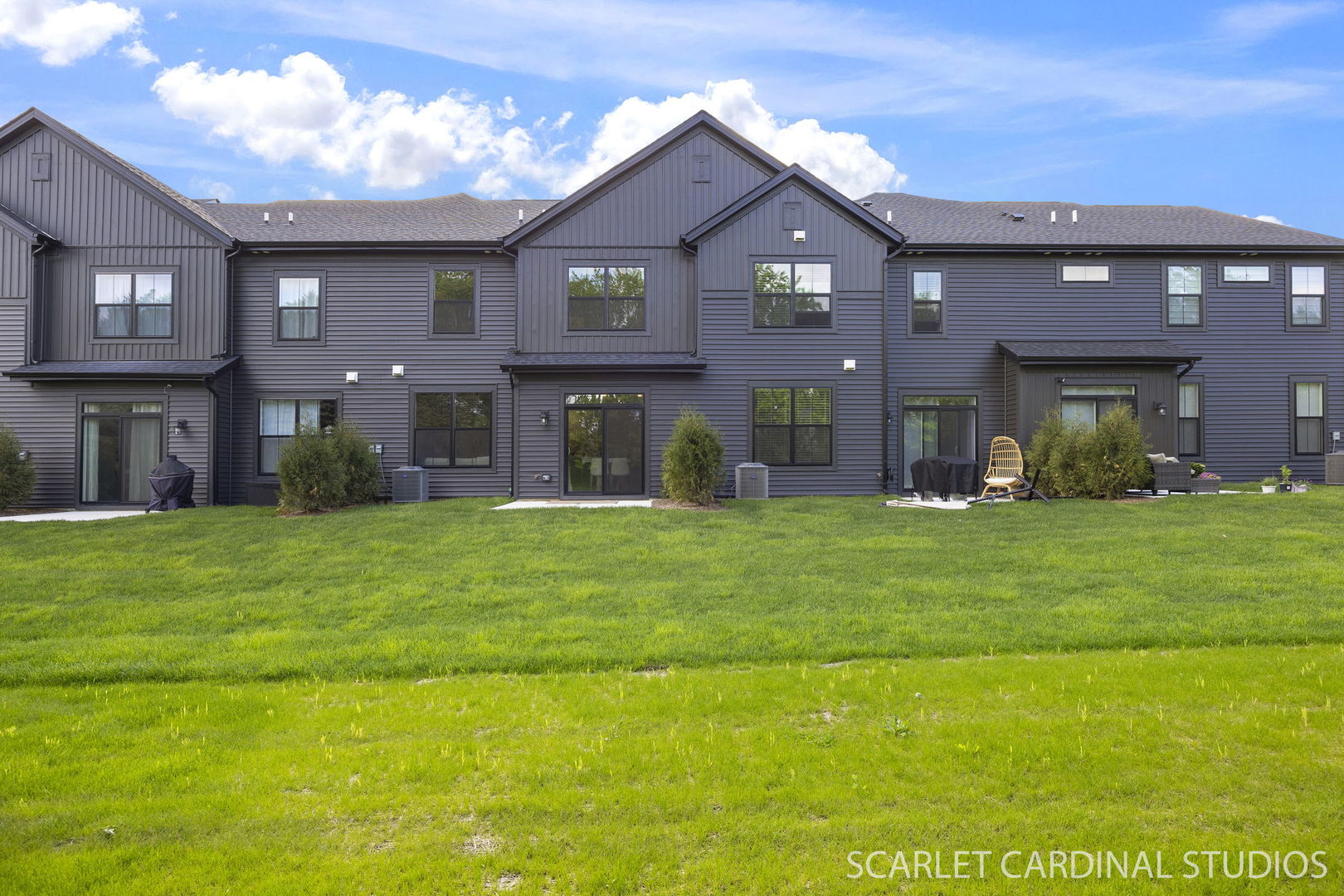 8490 Cornelia Lane, Woodridge, IL 60517