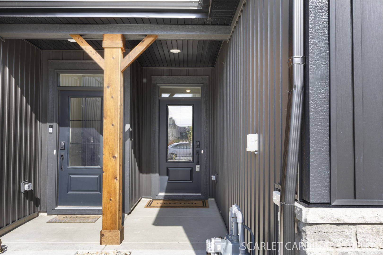 8490 Cornelia Lane, Woodridge, IL 60517