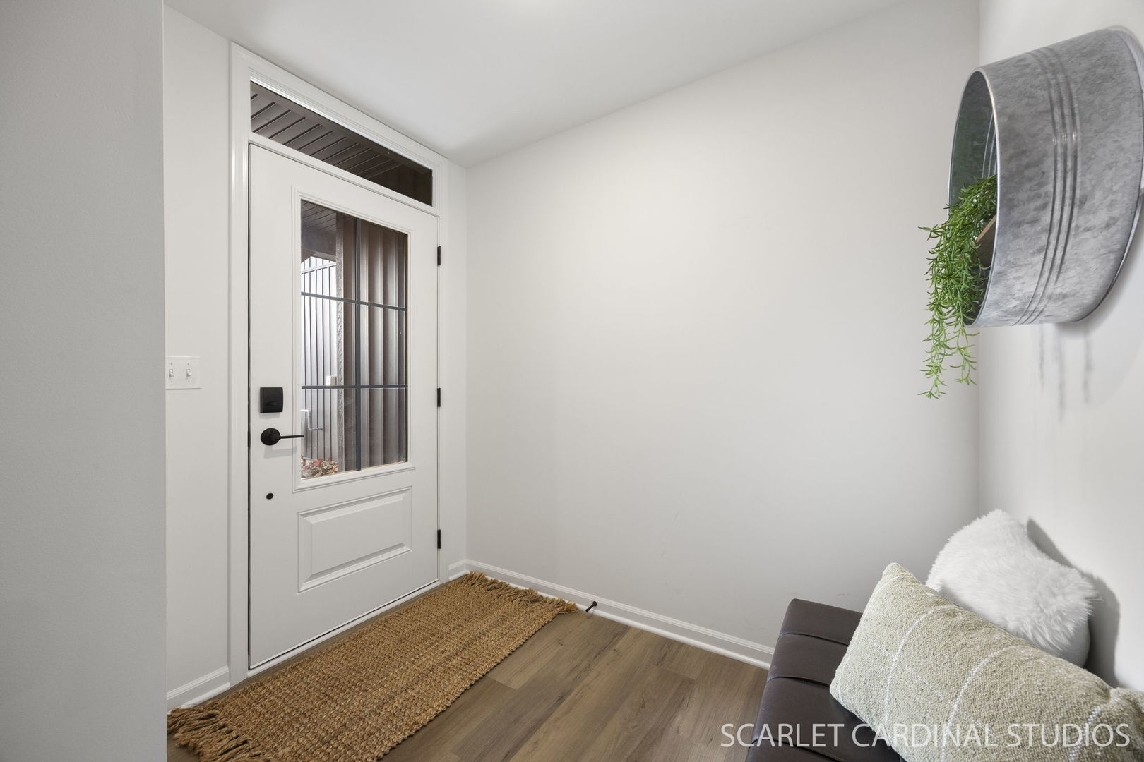 8490 Cornelia Lane, Woodridge, IL 60517