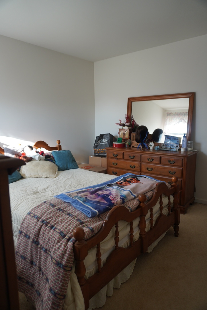 1310 York Drive, Carpentersville, IL 60110