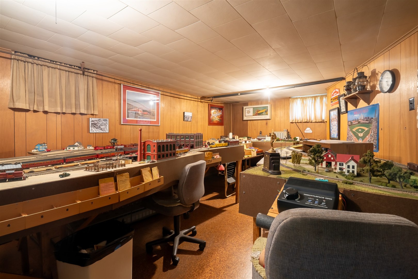 403 W Kelsey Street, Bloomington, IL 61701