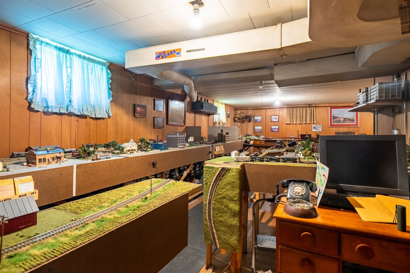 403 W Kelsey Street, Bloomington, IL 61701