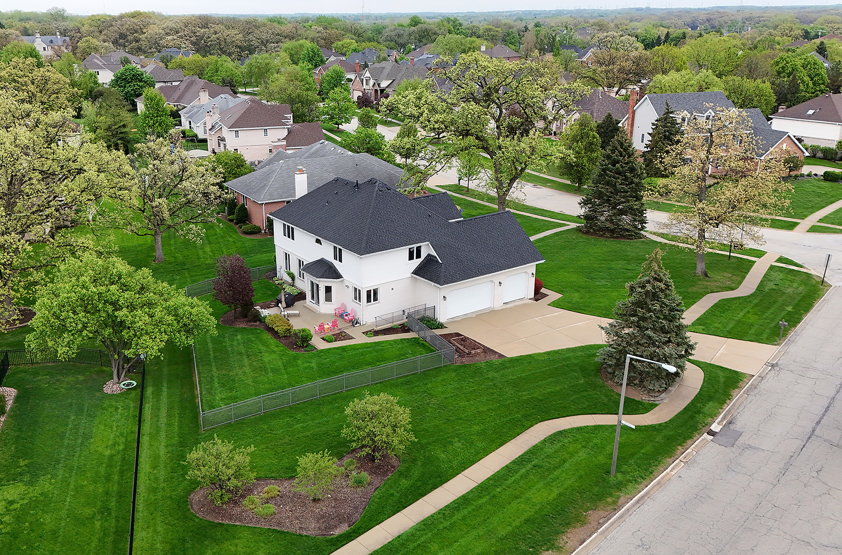 1231 Abbey Oaks Drive, Lemont, IL 60439