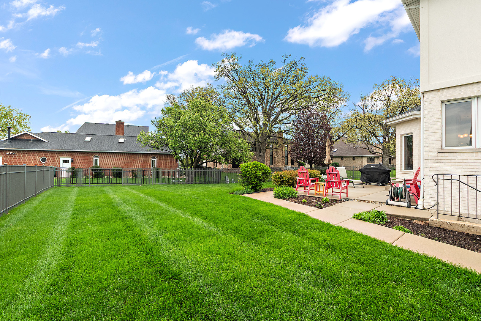 1231 Abbey Oaks Drive, Lemont, IL 60439