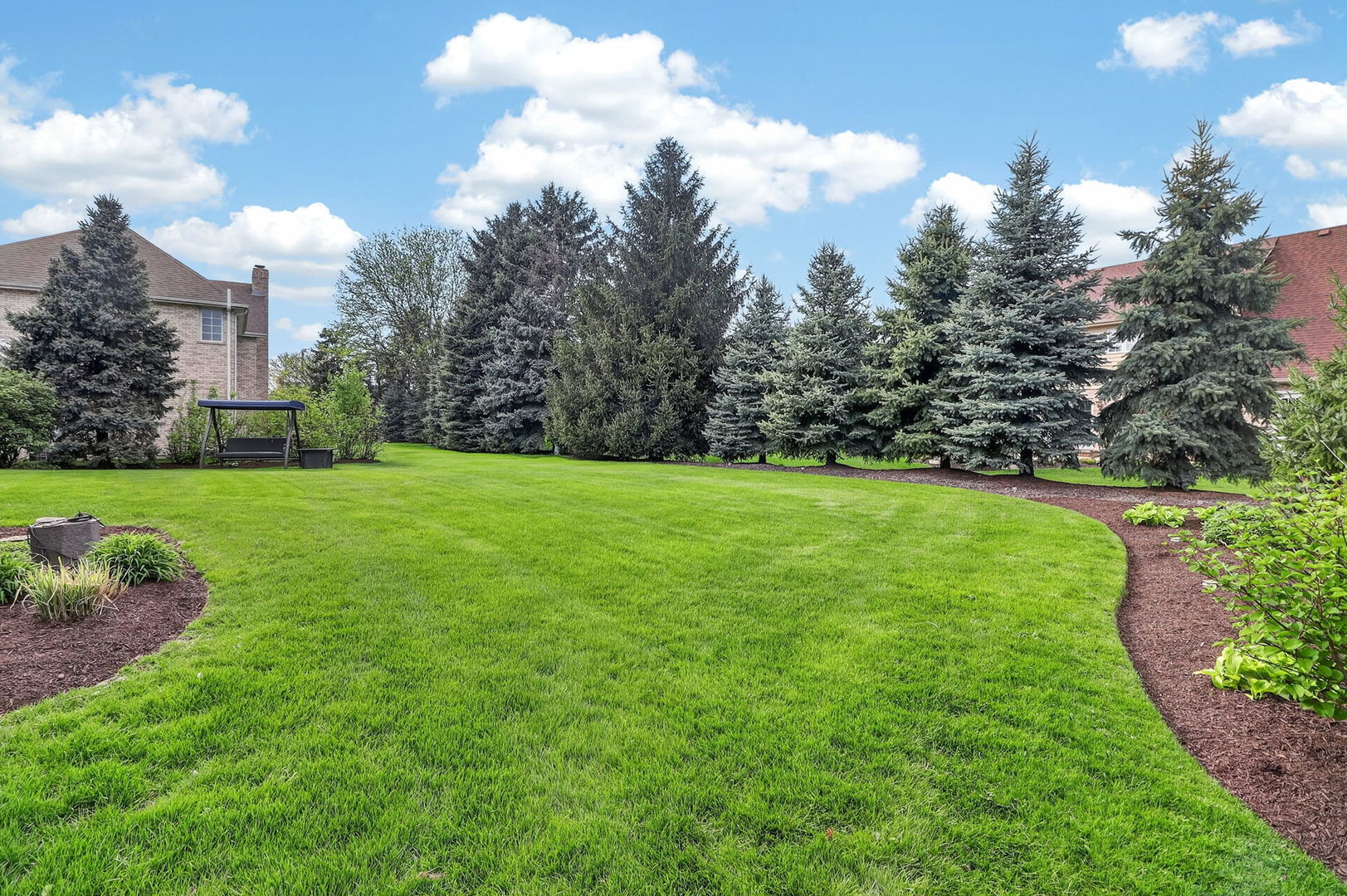 1376 Chapman Drive, Darien, IL 60561