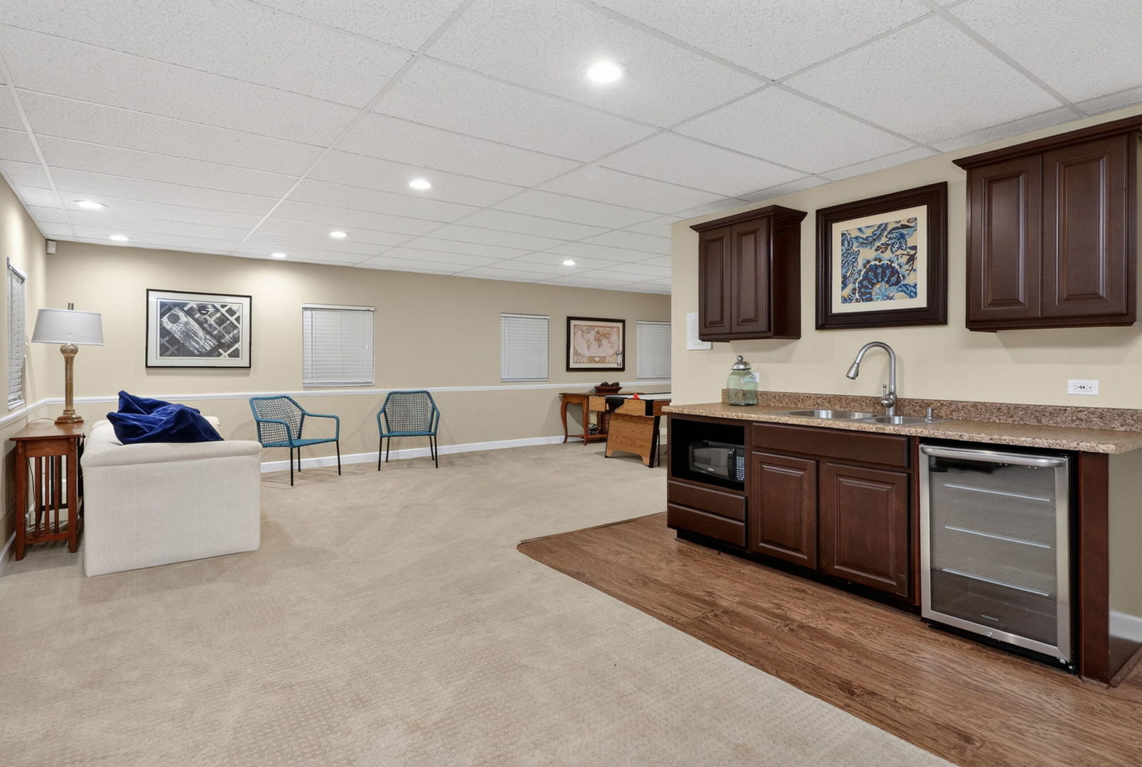 1376 Chapman Drive, Darien, IL 60561