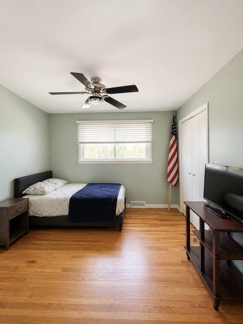 8405 Melvina Avenue, Burbank, IL 60459