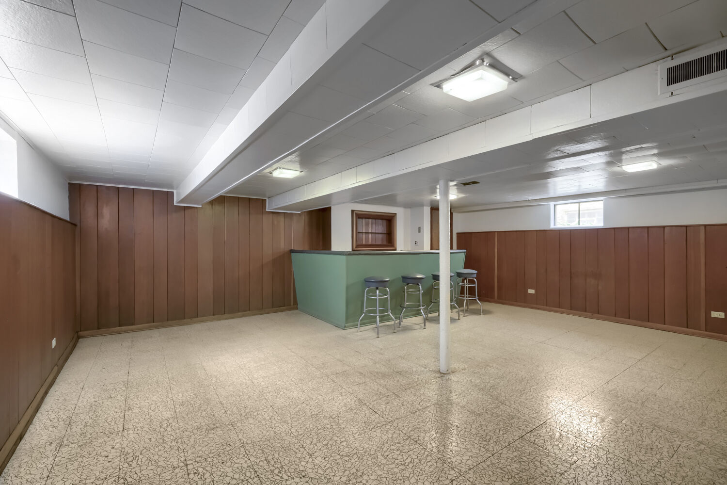 3311 N Plainfield Avenue, Chicago, IL 60634