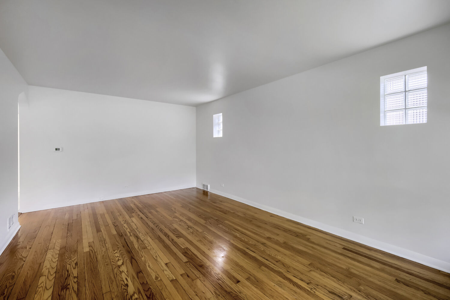 3311 N Plainfield Avenue, Chicago, IL 60634