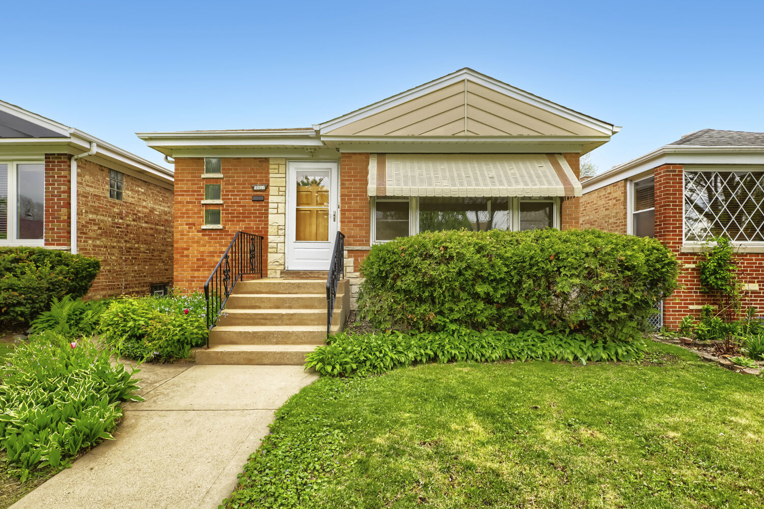 3311 N Plainfield Avenue, Chicago, IL 60634