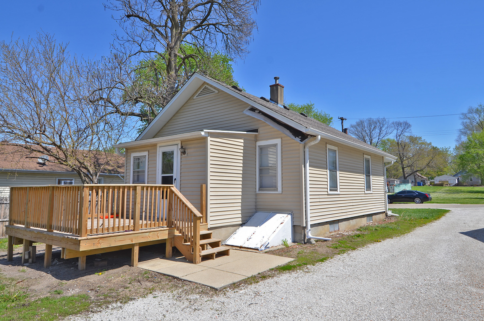 1617 Pine Street, Ottawa, IL 61350