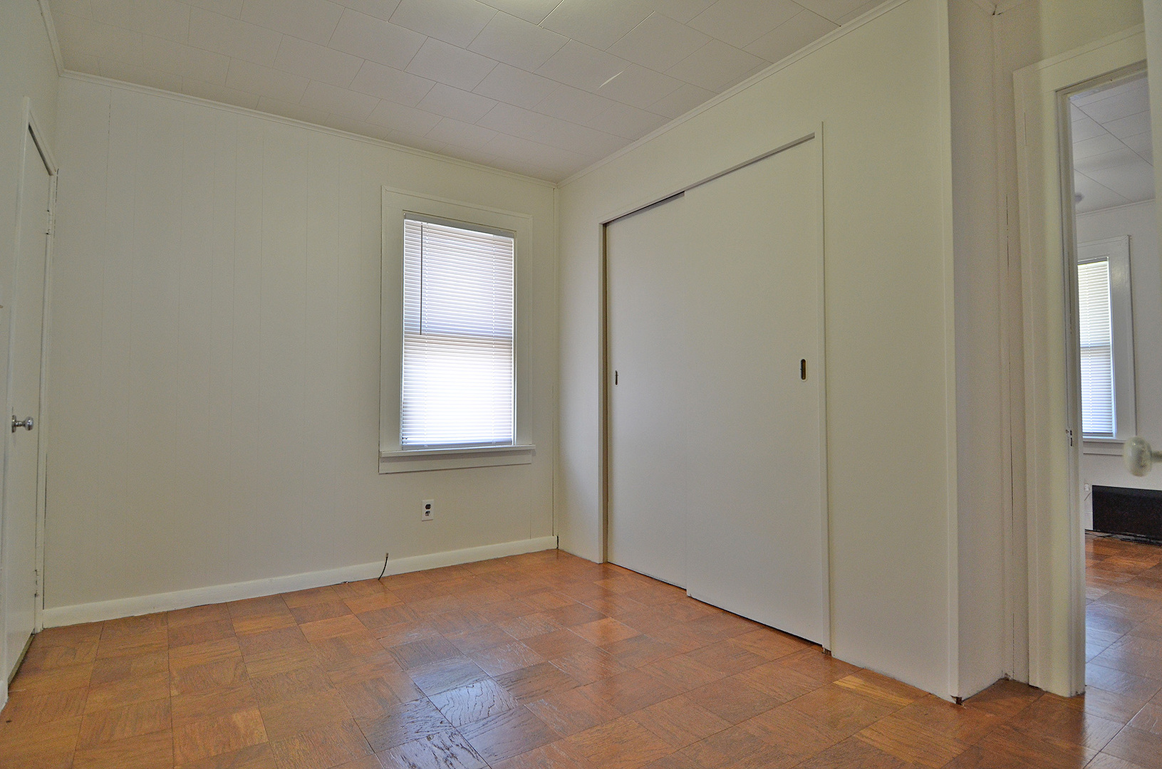 1617 Pine Street, Ottawa, IL 61350