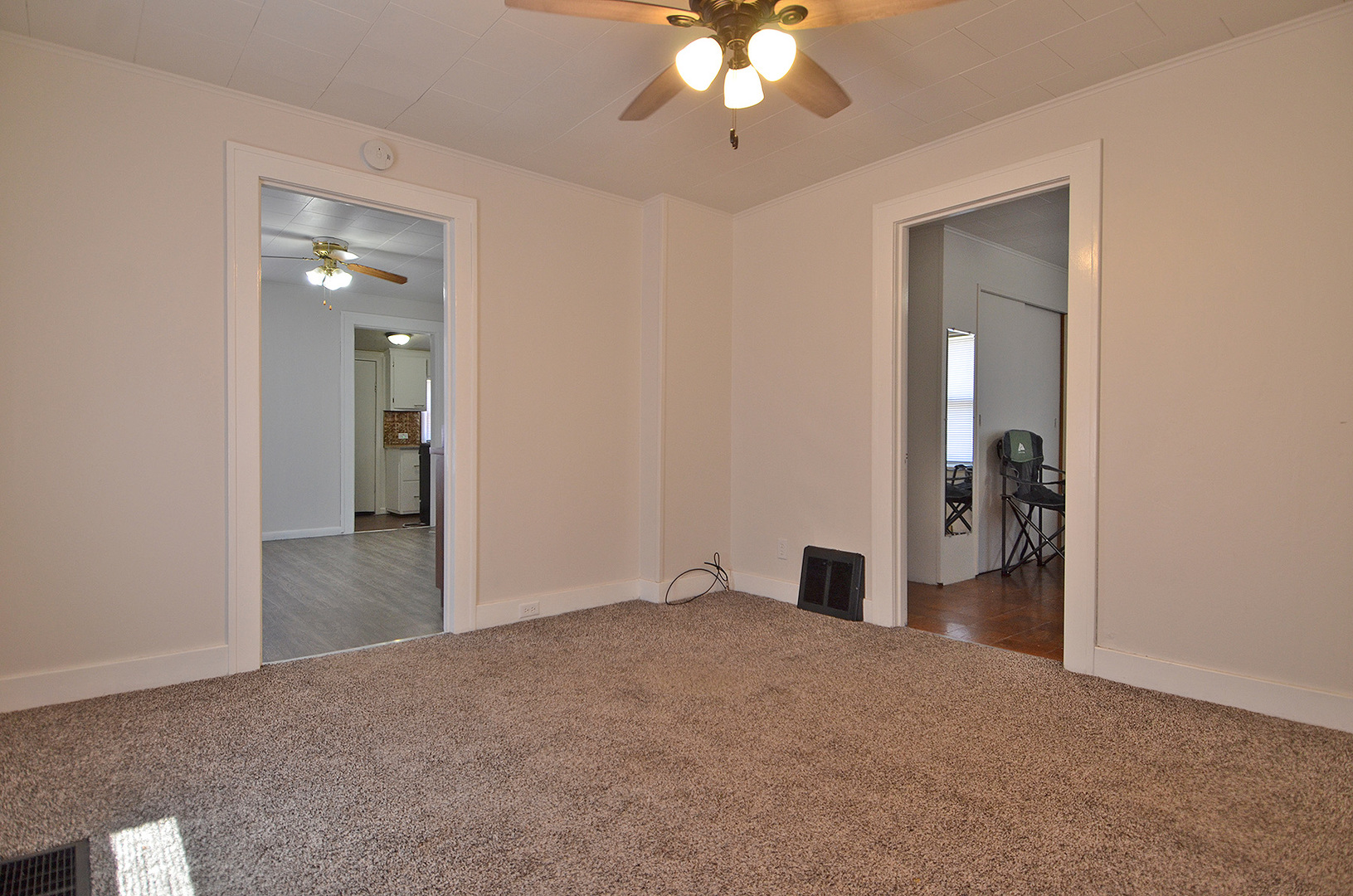 1617 Pine Street, Ottawa, IL 61350