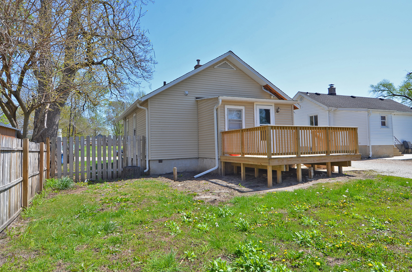 1617 Pine Street, Ottawa, IL 61350