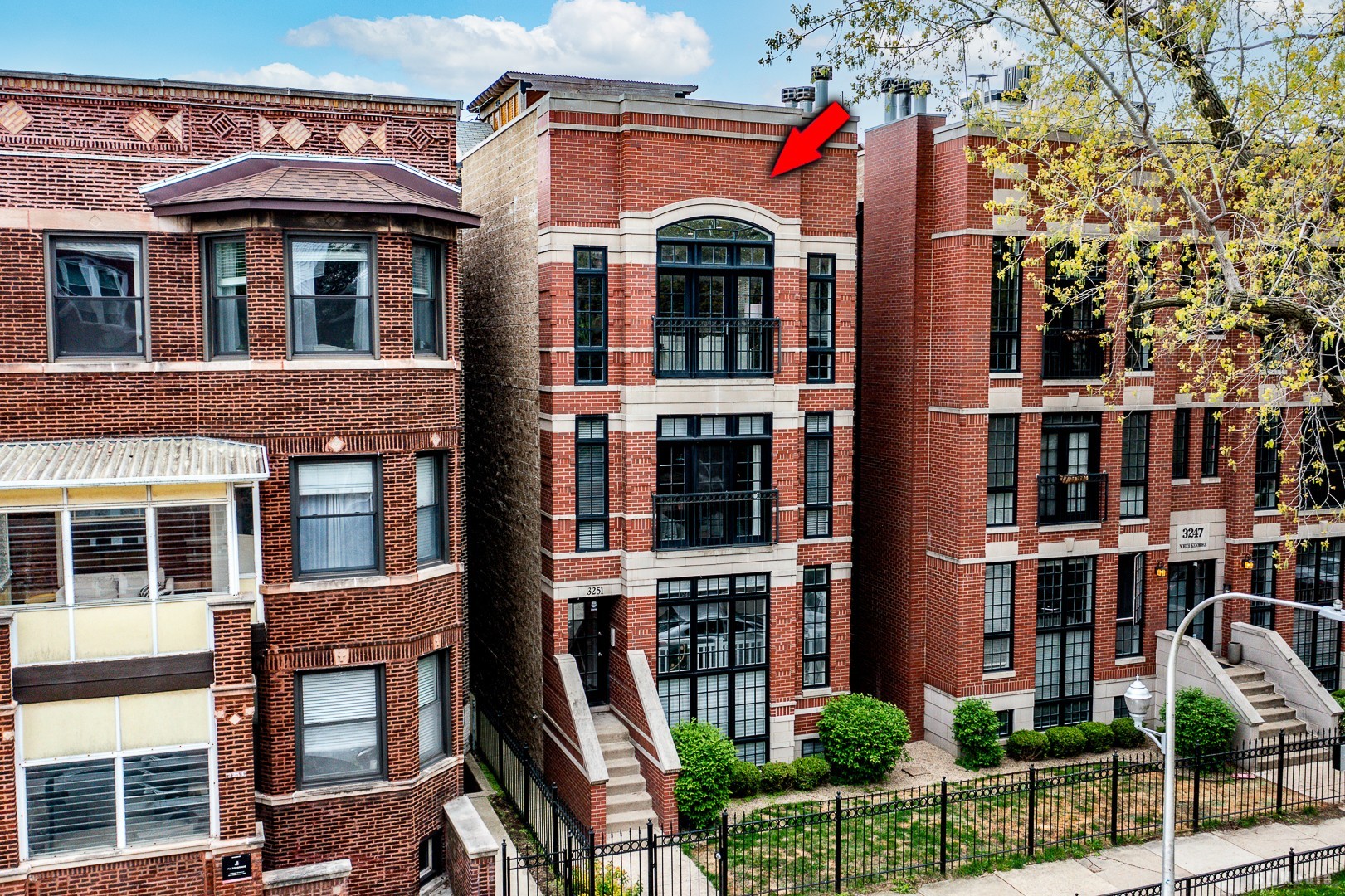 3251 N Kenmore Avenue #3, Chicago, IL 60657