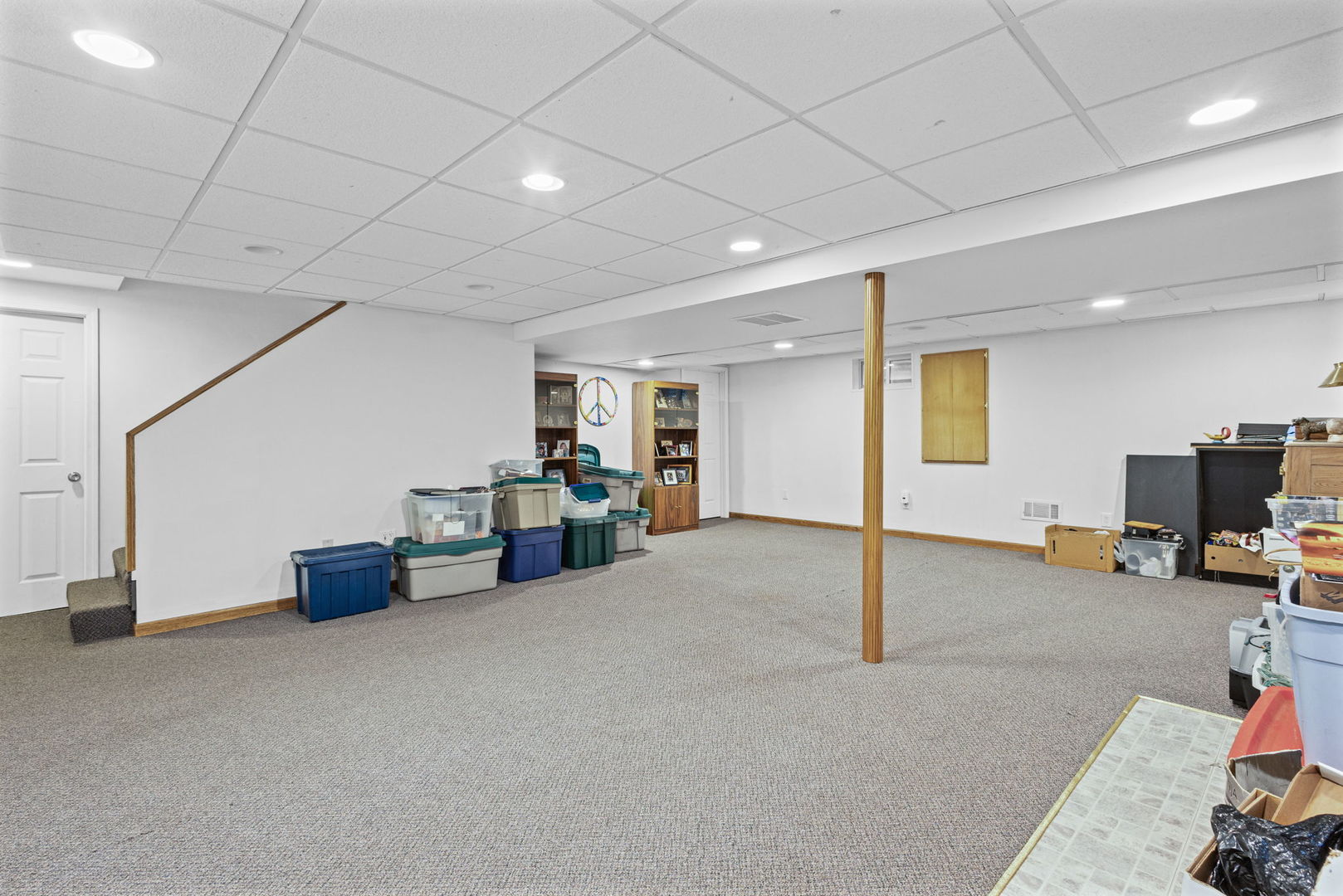 220 White Fawn Trail, Downers Grove, IL 60516