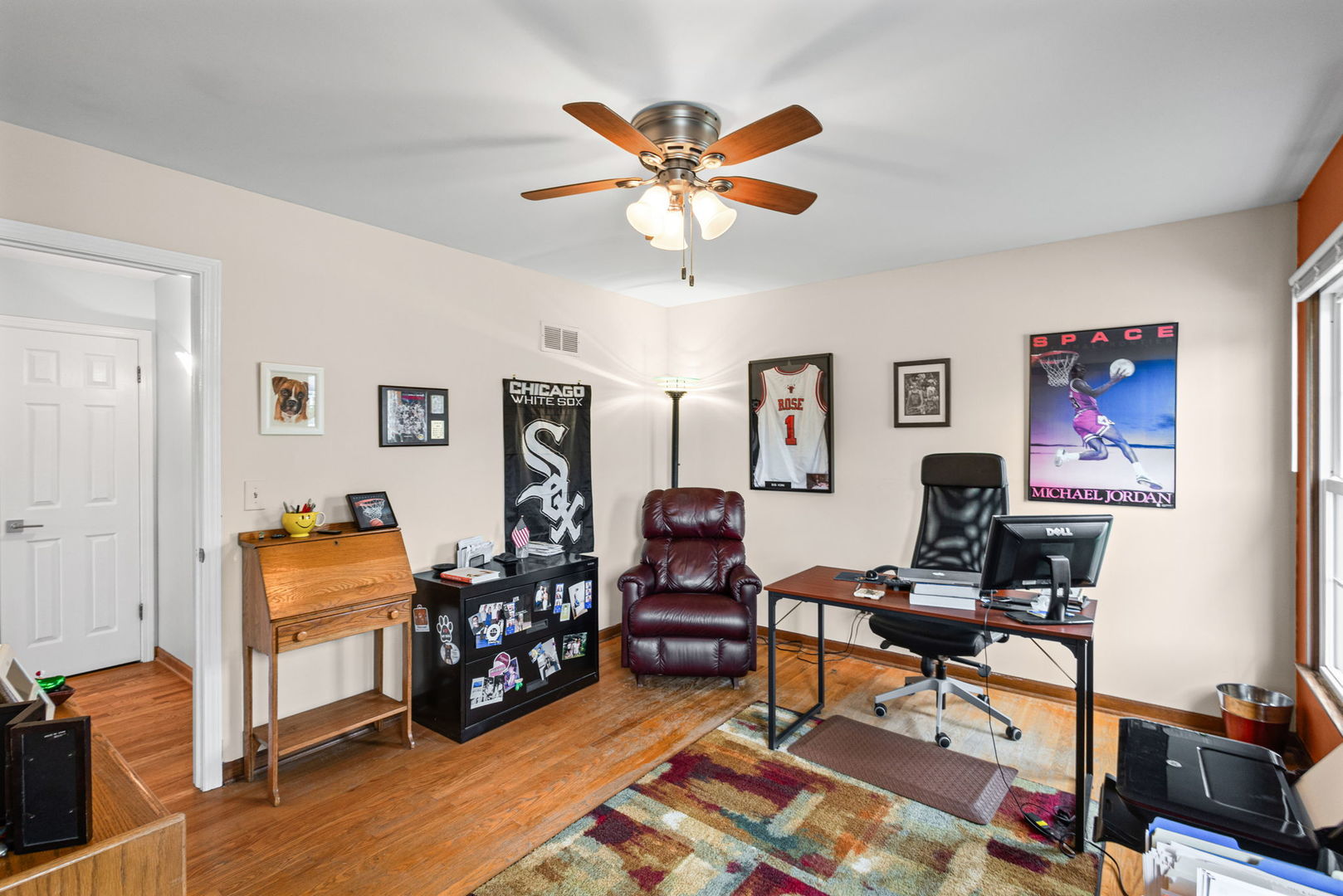 220 White Fawn Trail, Downers Grove, IL 60516