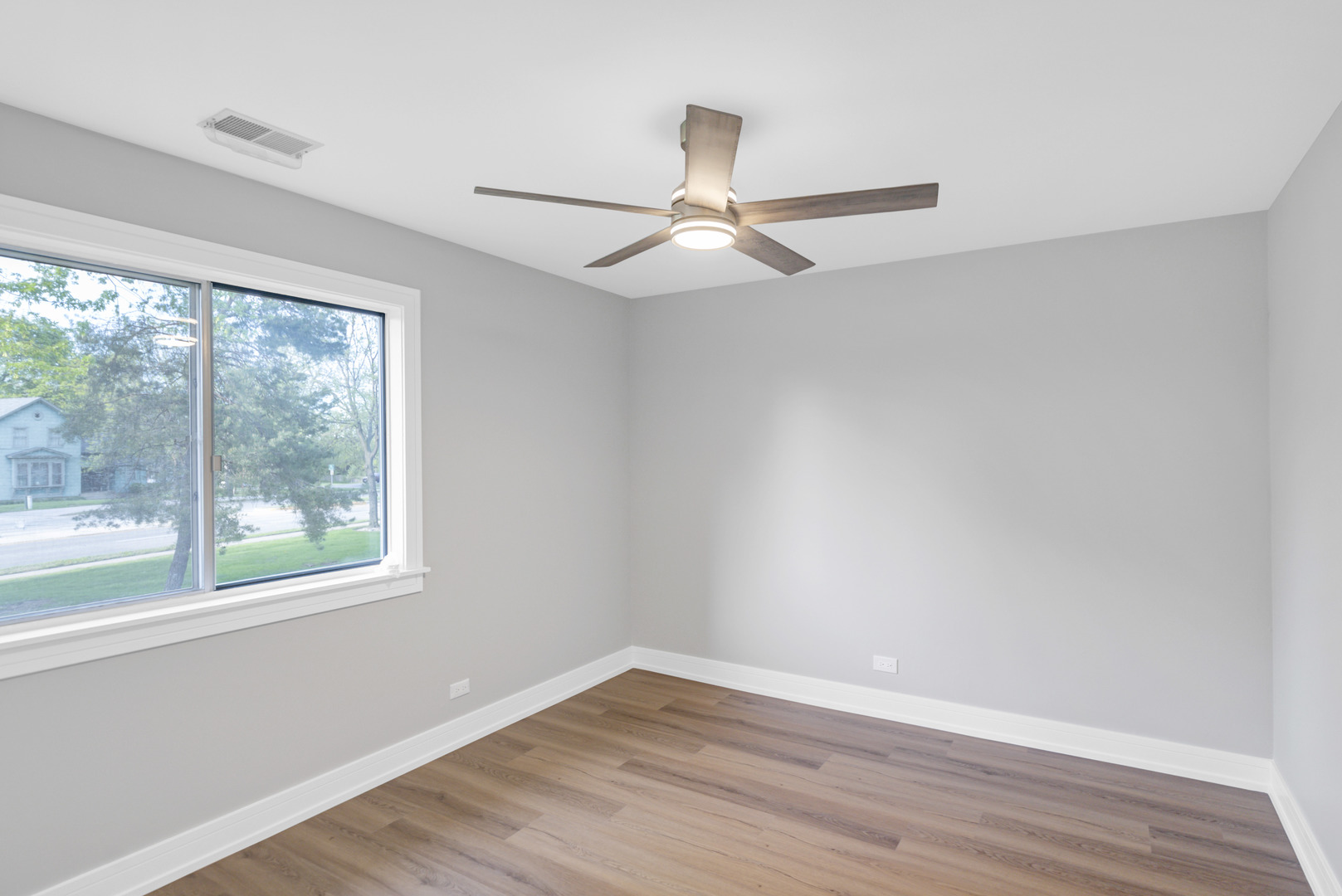 350 Newgate Court #2Z, Schaumburg, IL 60193