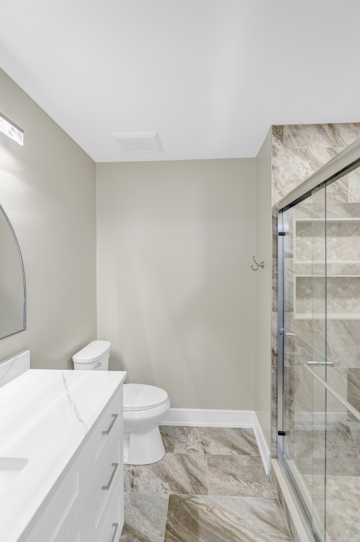 350 Newgate Court #2Z, Schaumburg, IL 60193