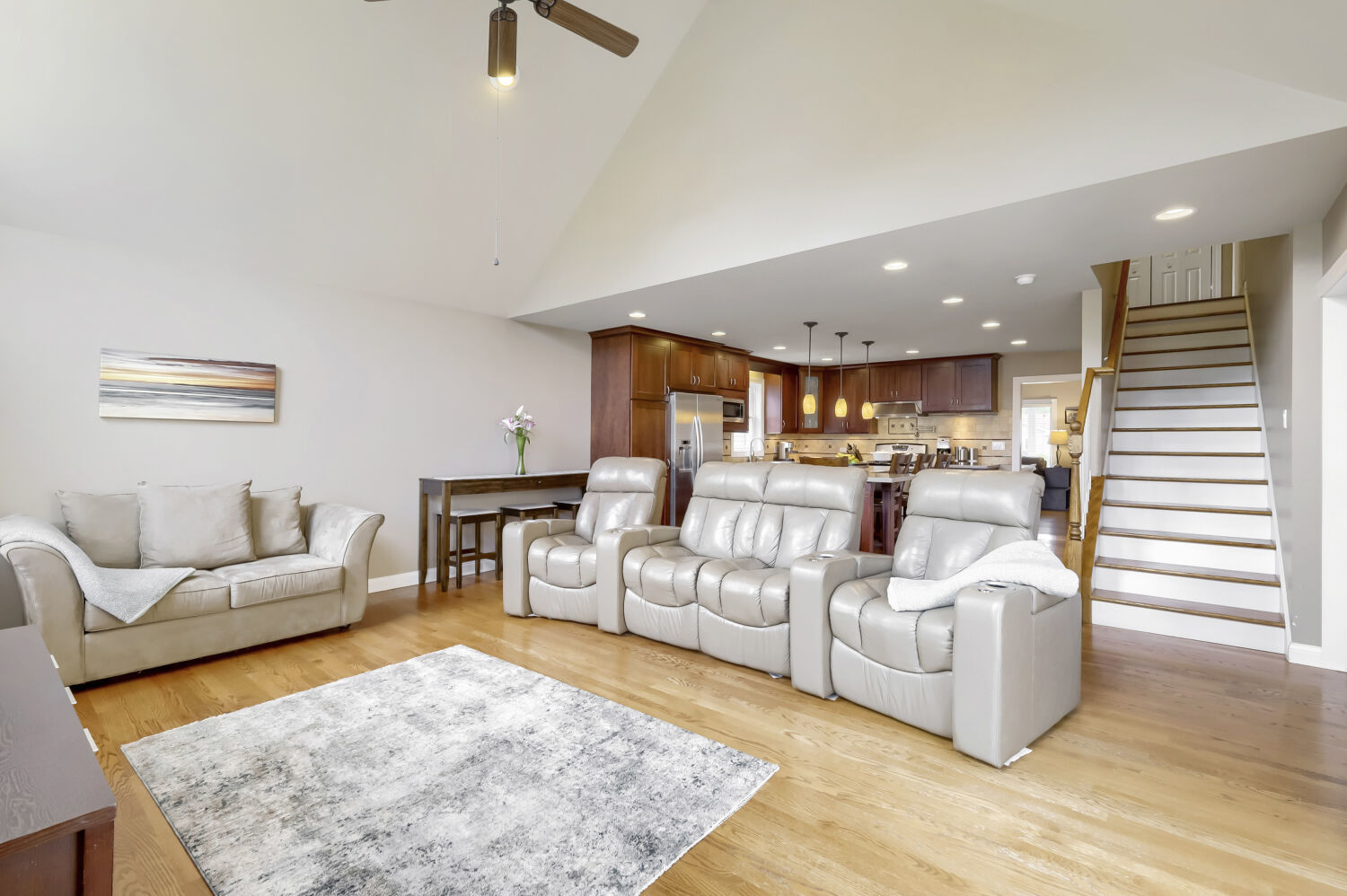 513 N Howard Avenue, Elmhurst, IL 60126