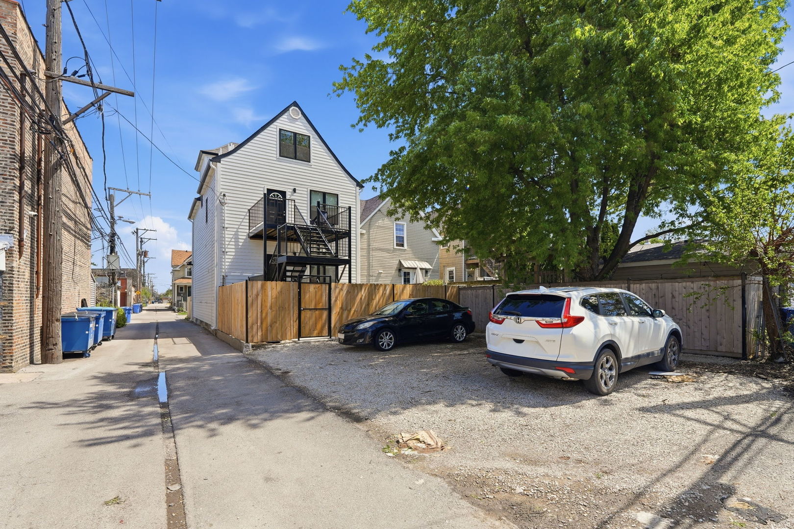 2342 N Lawndale Avenue, Chicago, IL 60647