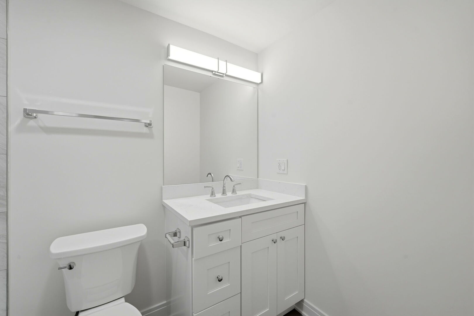 2342 N Lawndale Avenue, Chicago, IL 60647