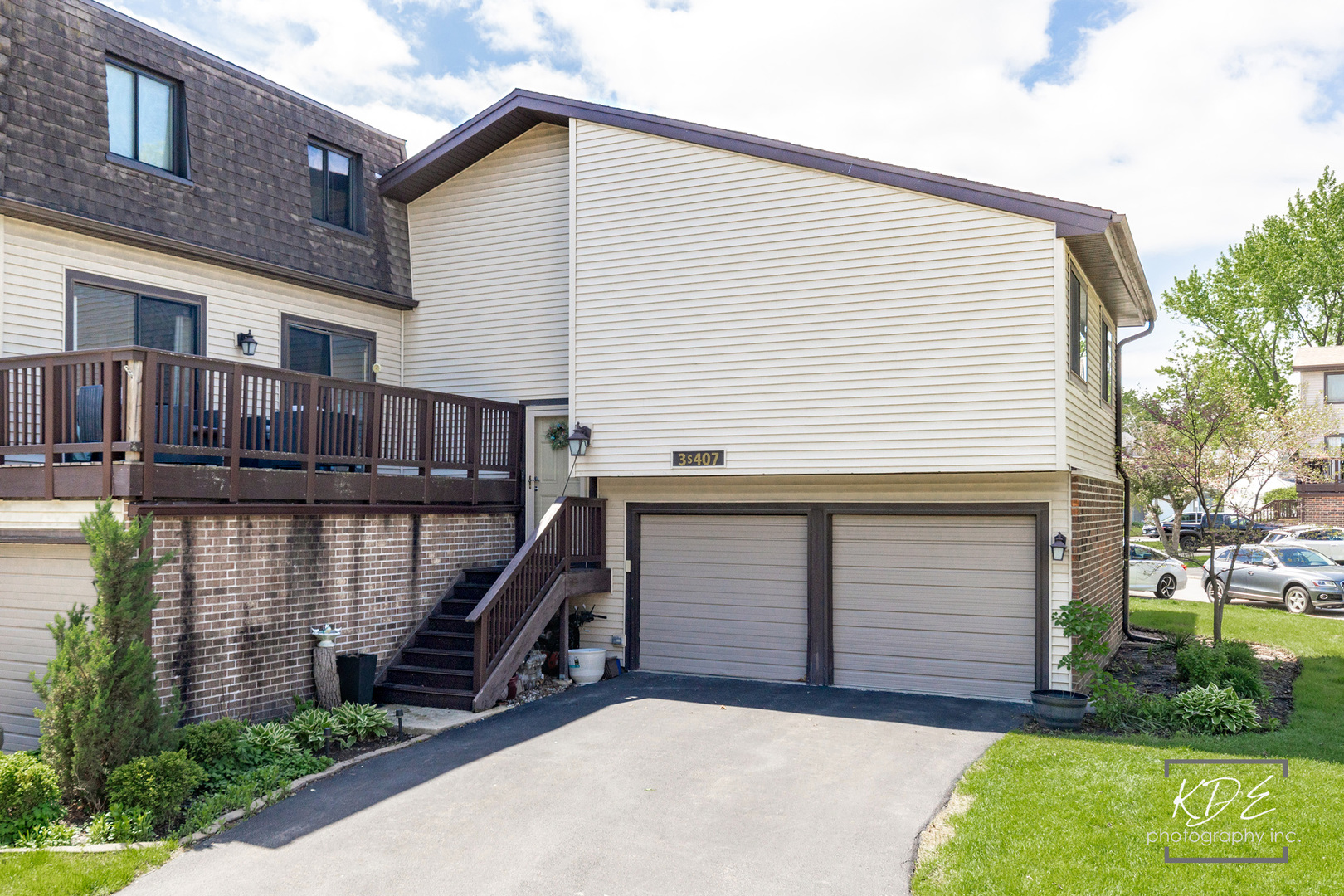 3S407 Chestnut Court, Warrenville, IL 60555