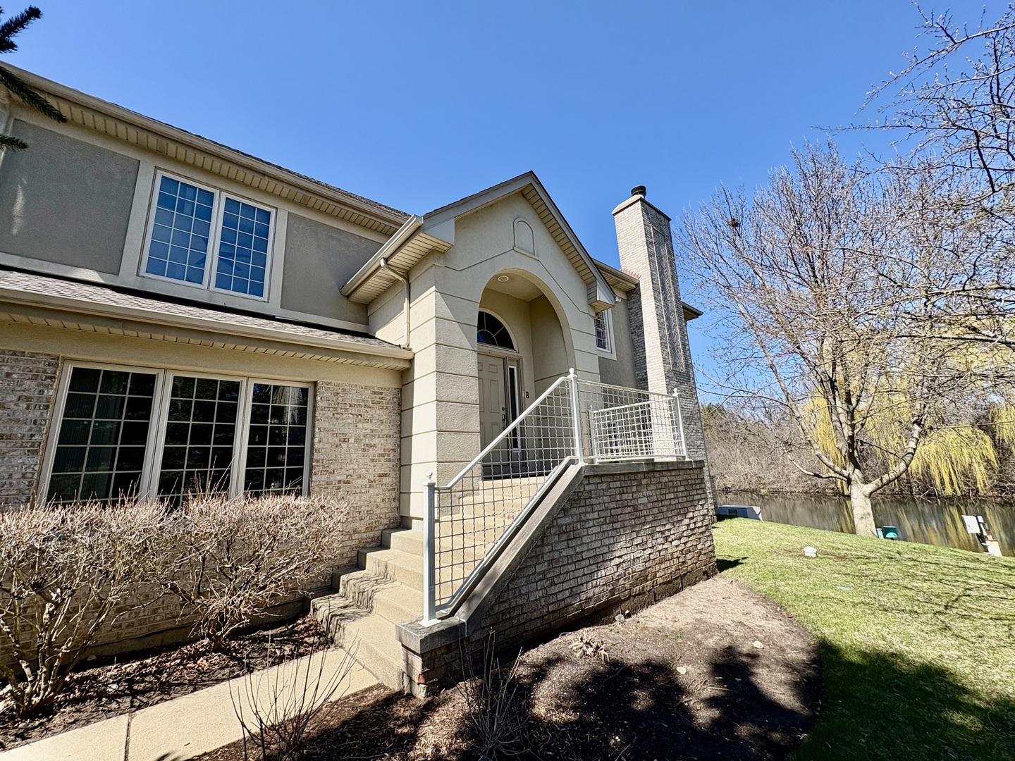 30 Beaconsfield Court #30, Lincolnshire, IL 60069