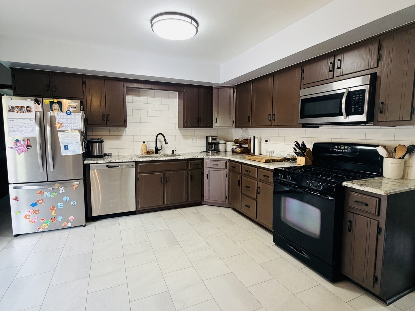 23102 W Marylou Avenue, Channahon, IL 60410