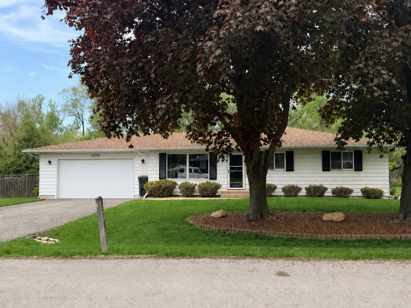 23102 W Marylou Avenue, Channahon, IL 60410
