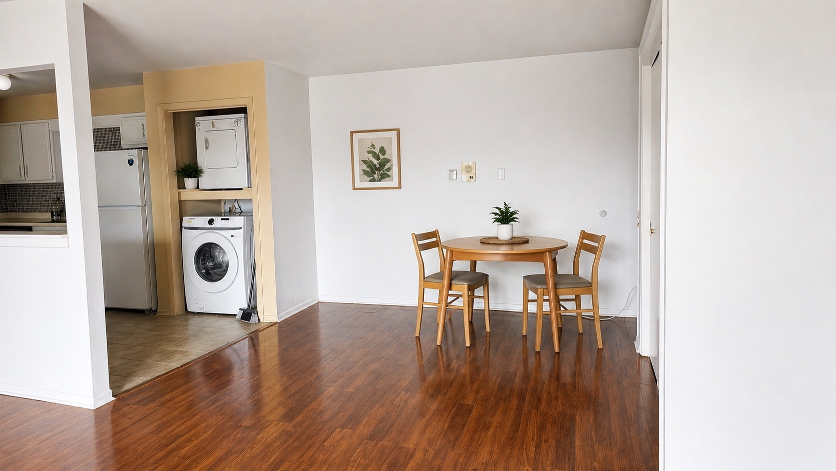 155 W Elk Trail #354, Carol Stream, IL 60188