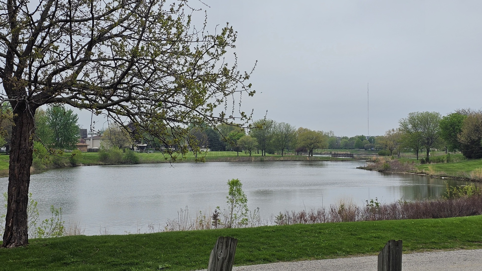 155 W Elk Trail #354, Carol Stream, IL 60188