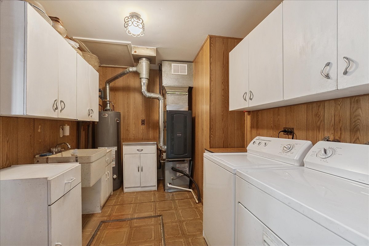 11024 Oxford Avenue, Chicago Ridge, IL 60415