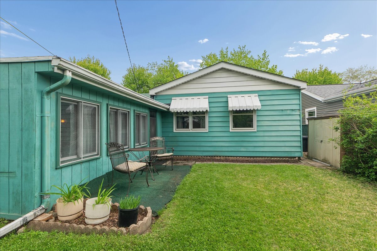 11024 Oxford Avenue, Chicago Ridge, IL 60415