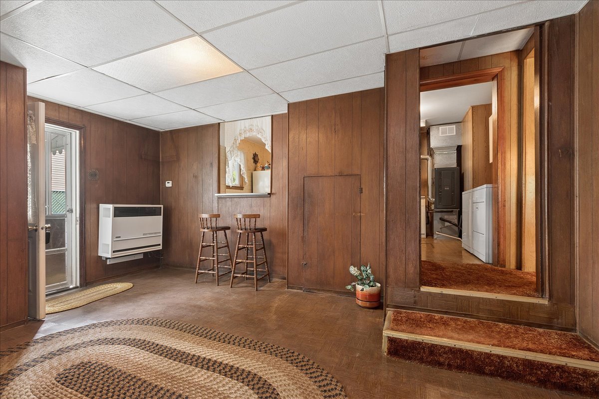 11024 Oxford Avenue, Chicago Ridge, IL 60415