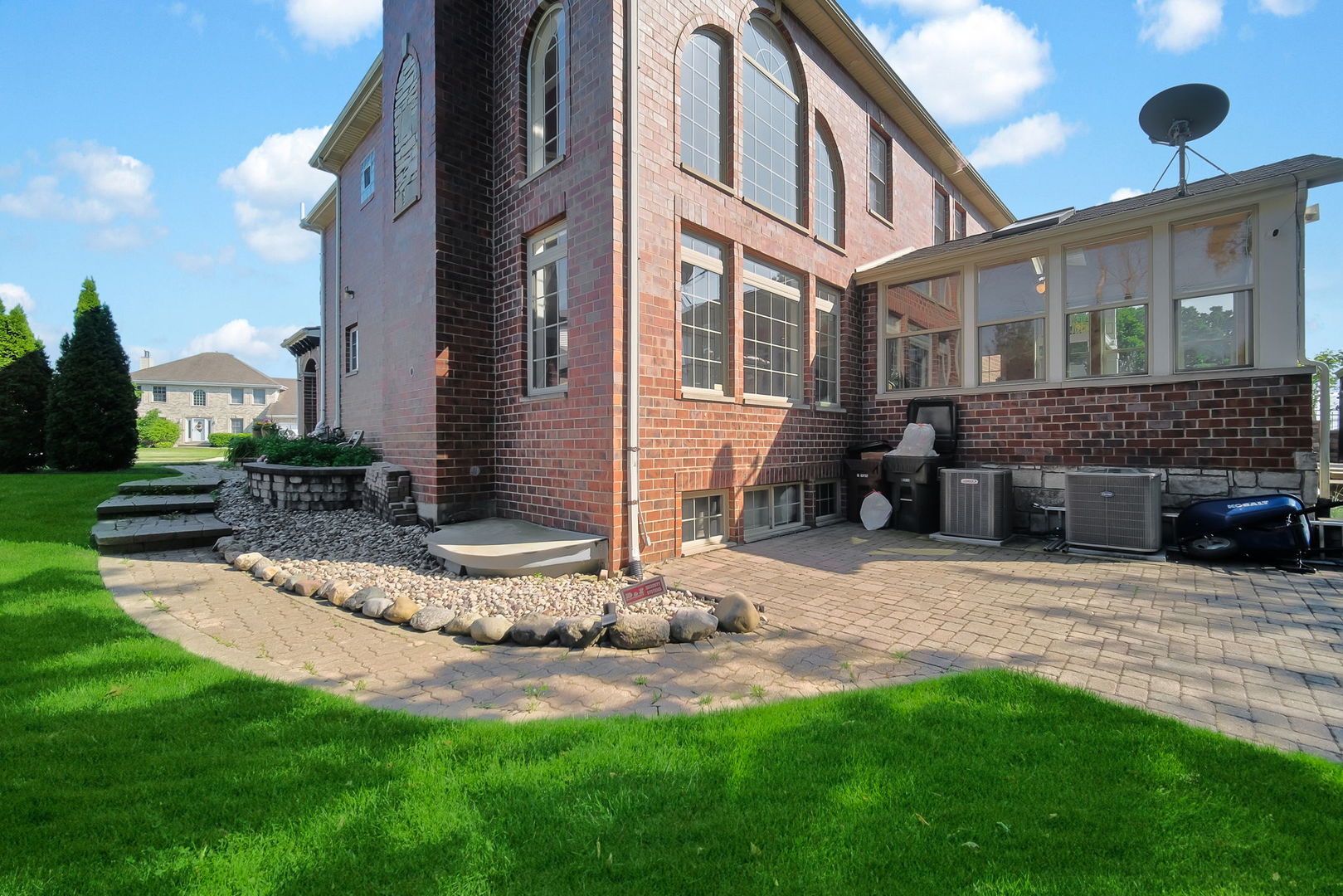 249 Monterey Drive, New Lenox, IL 60451