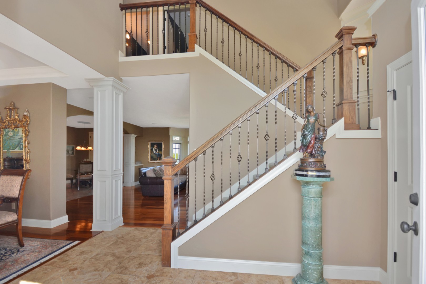 1303 Janet Drive, Bloomington, IL 61704