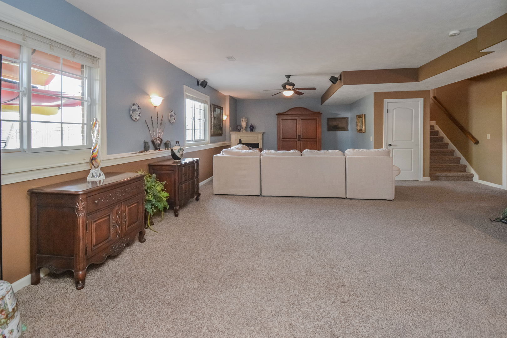 1303 Janet Drive, Bloomington, IL 61704