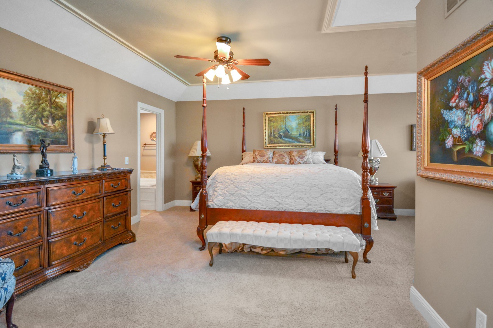 1303 Janet Drive, Bloomington, IL 61704