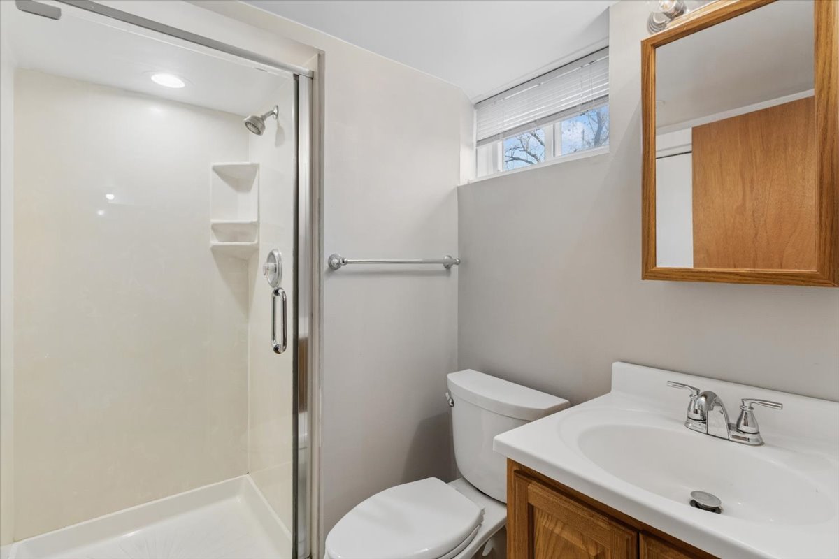 1603 N Evergreen Avenue, Arlington Heights, IL 60004