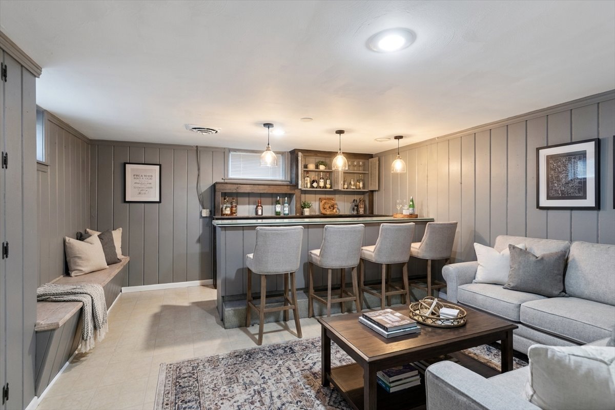 1603 N Evergreen Avenue, Arlington Heights, IL 60004