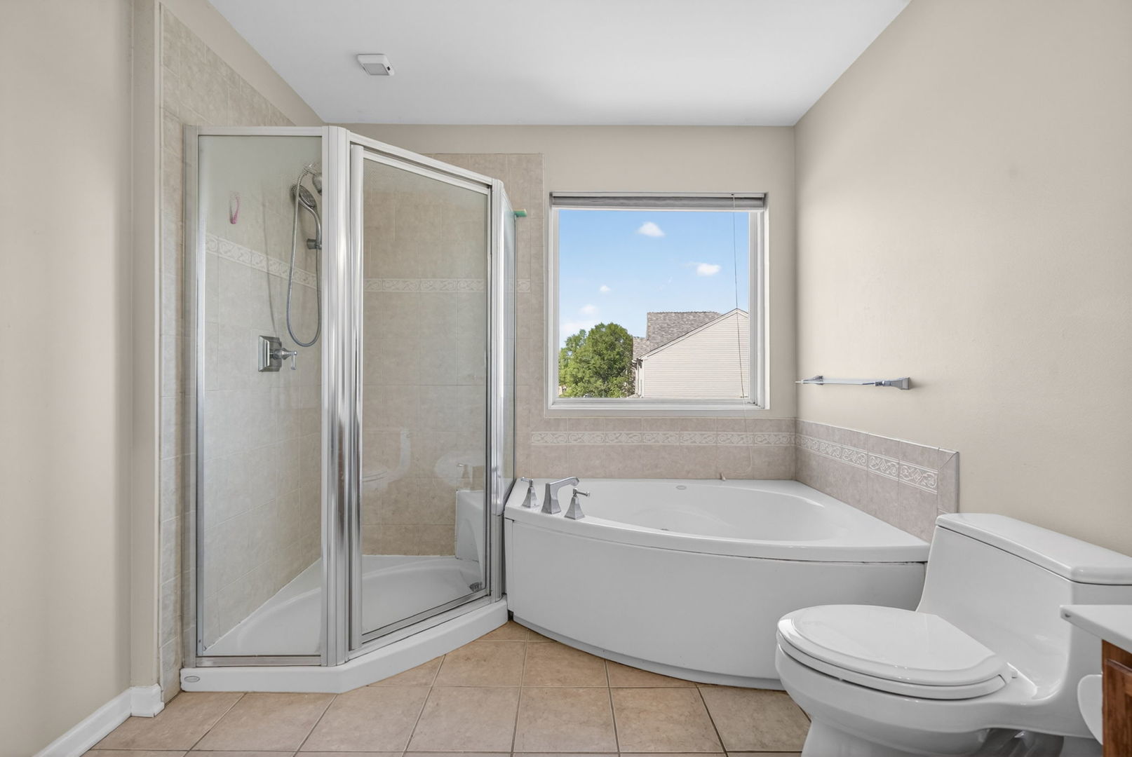 1155 S Wabena Avenue, Minooka, IL 60447