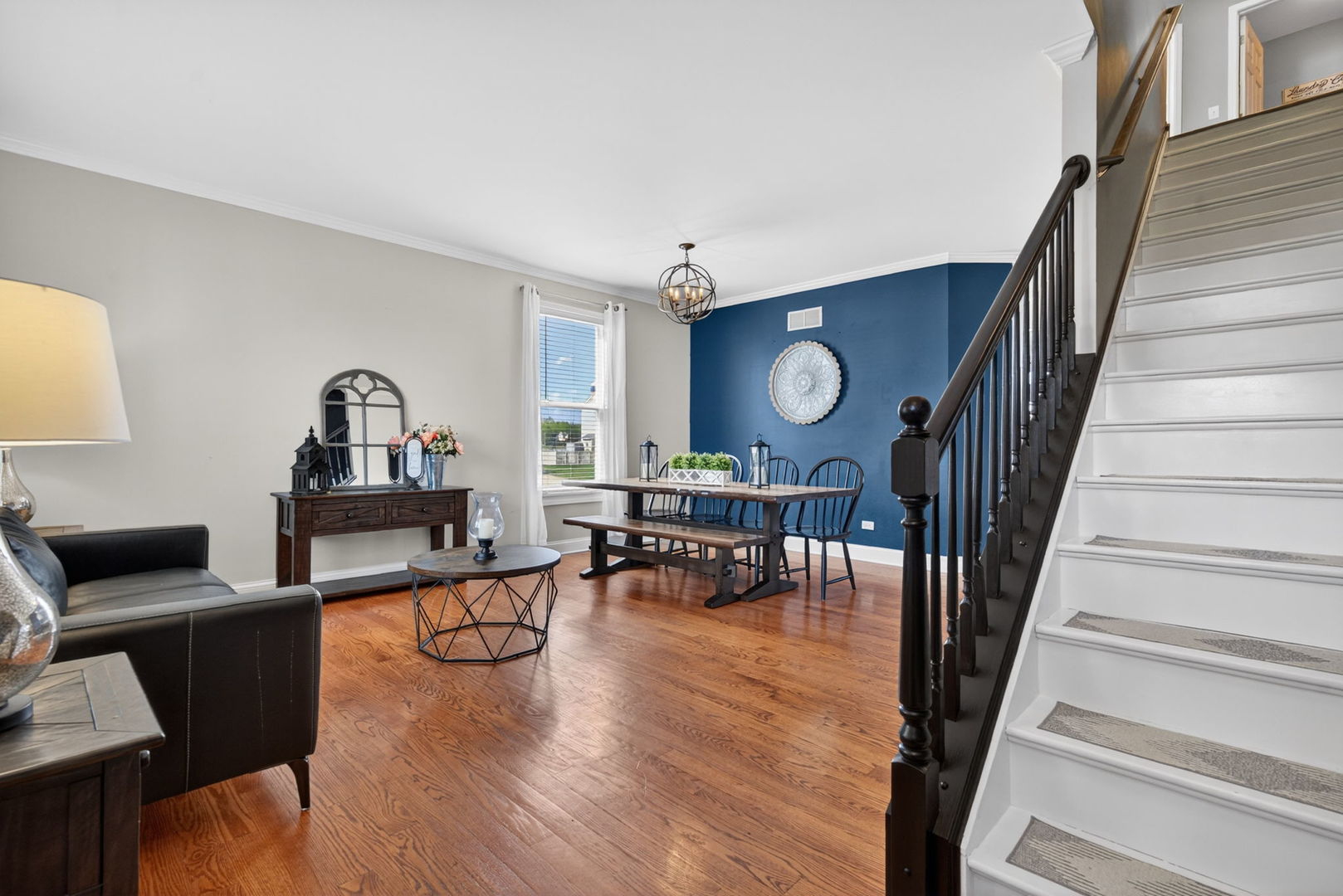 1155 S Wabena Avenue, Minooka, IL 60447