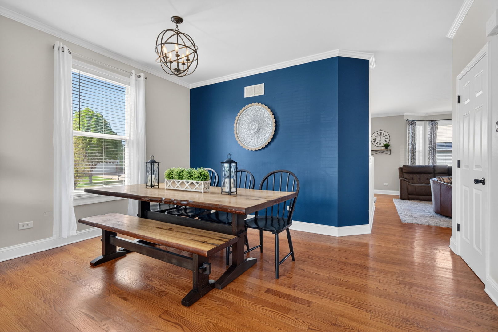 1155 S Wabena Avenue, Minooka, IL 60447