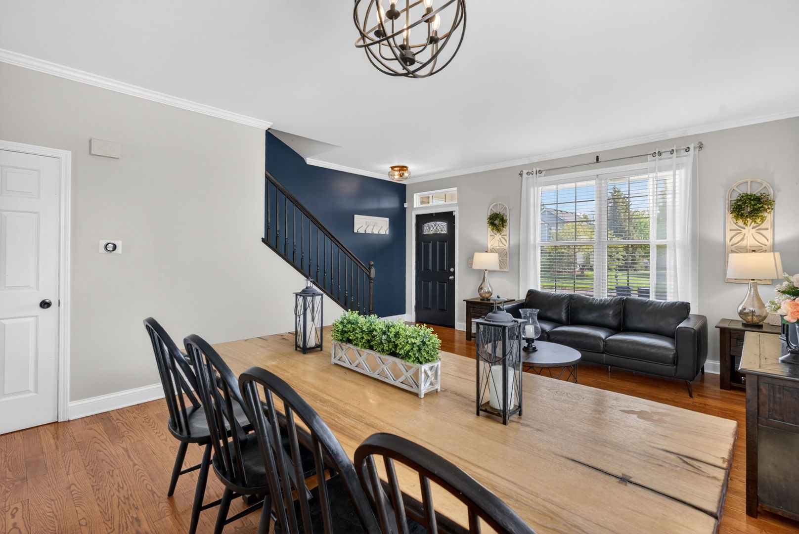 1155 S Wabena Avenue, Minooka, IL 60447