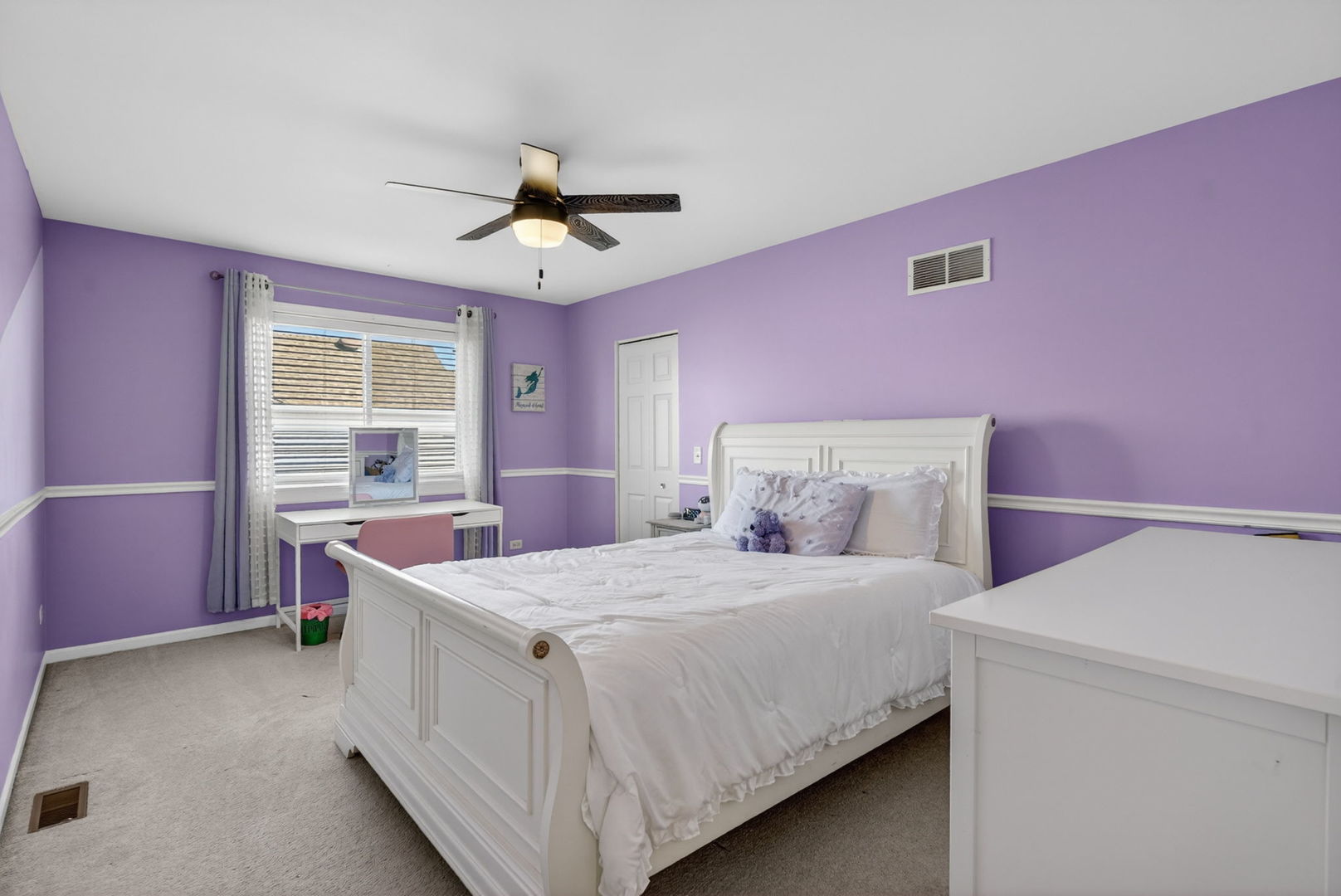 1155 S Wabena Avenue, Minooka, IL 60447